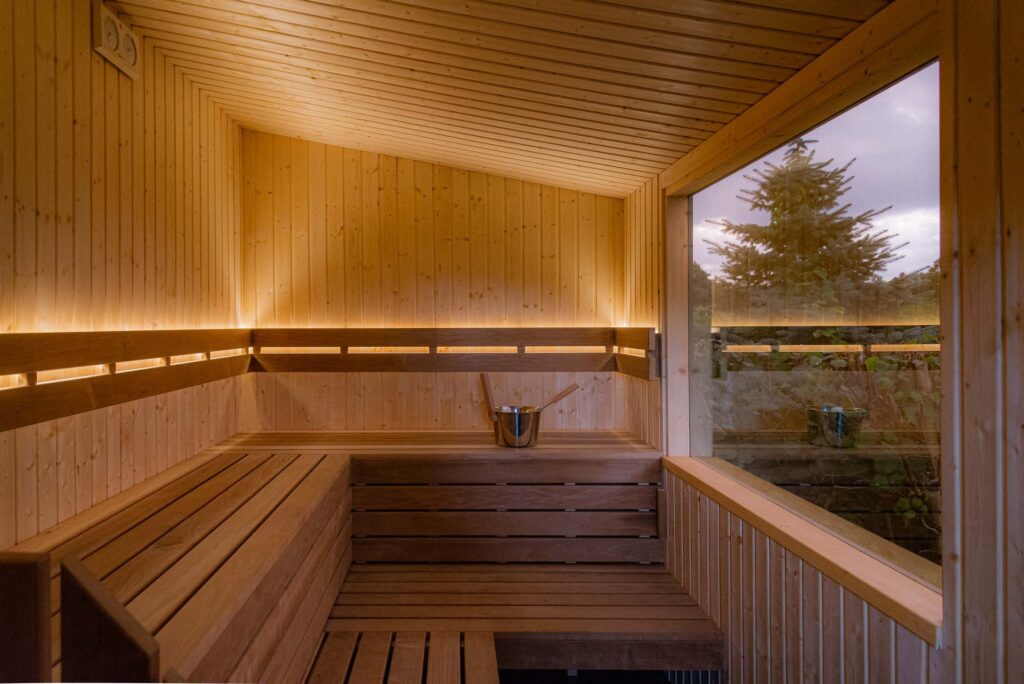 assemble a sauna