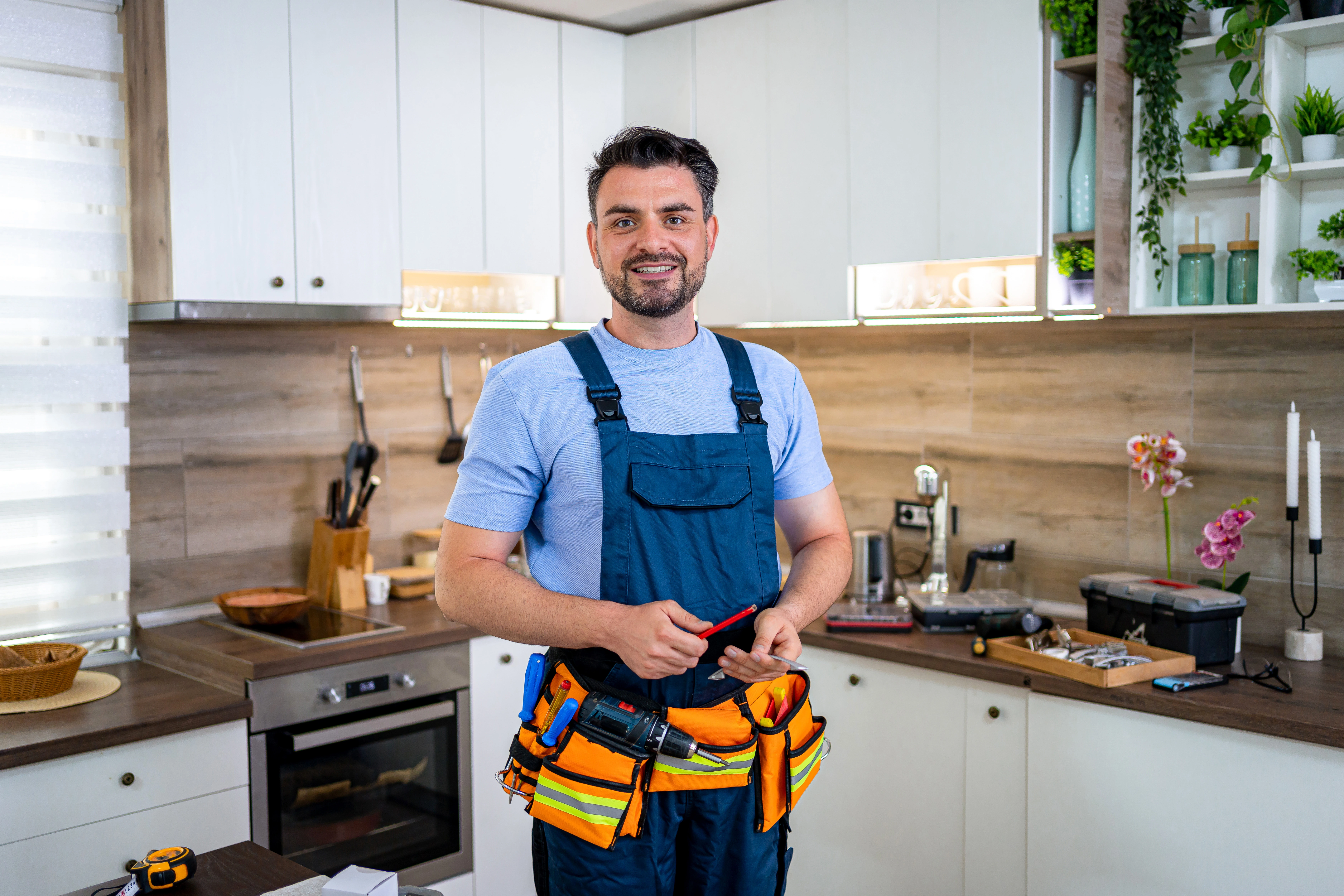 Top 5 Benefits of Hiring a Local Handyman Like Us